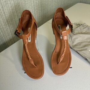 Manolo Blahnik Tan Leather T-Strap Thong Sandals 9.5